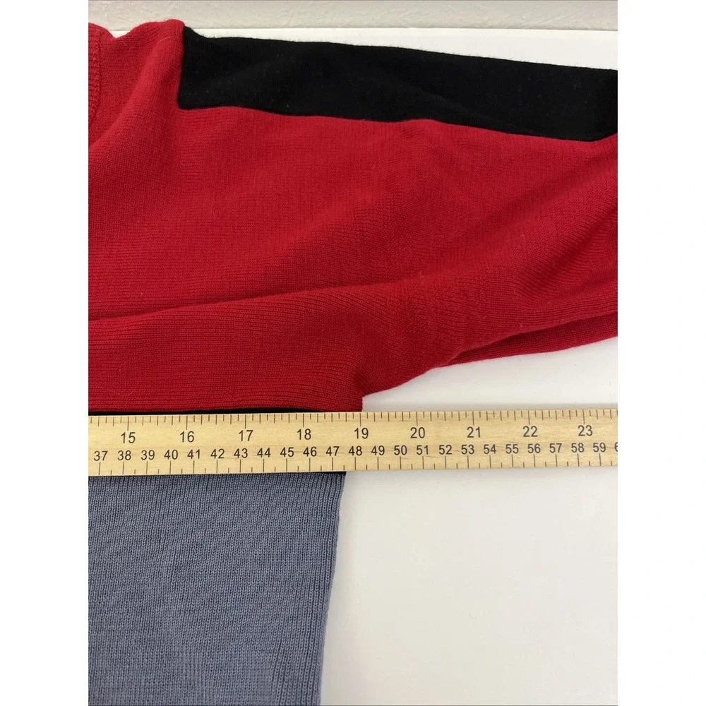 VTG SportAround Men's 100% Wool Sweater Size M Red Black Gray Pullover Hong Kong
